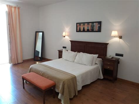 cheap hotels in caceres|𝗧𝗛𝗘 𝟭𝟬 𝗕𝗘𝗦𝗧 Hotels in Caceres of 2024 (with Prices).